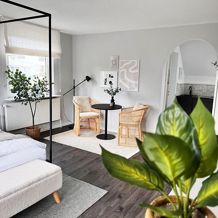 Seaside Rooms - Design-Apartment Mit Balkon & Parkplatz - Inklusive Strandkorb Direkt Am Wasser Und Spa & Sauna Saisonal Бюзум Экстерьер фото
